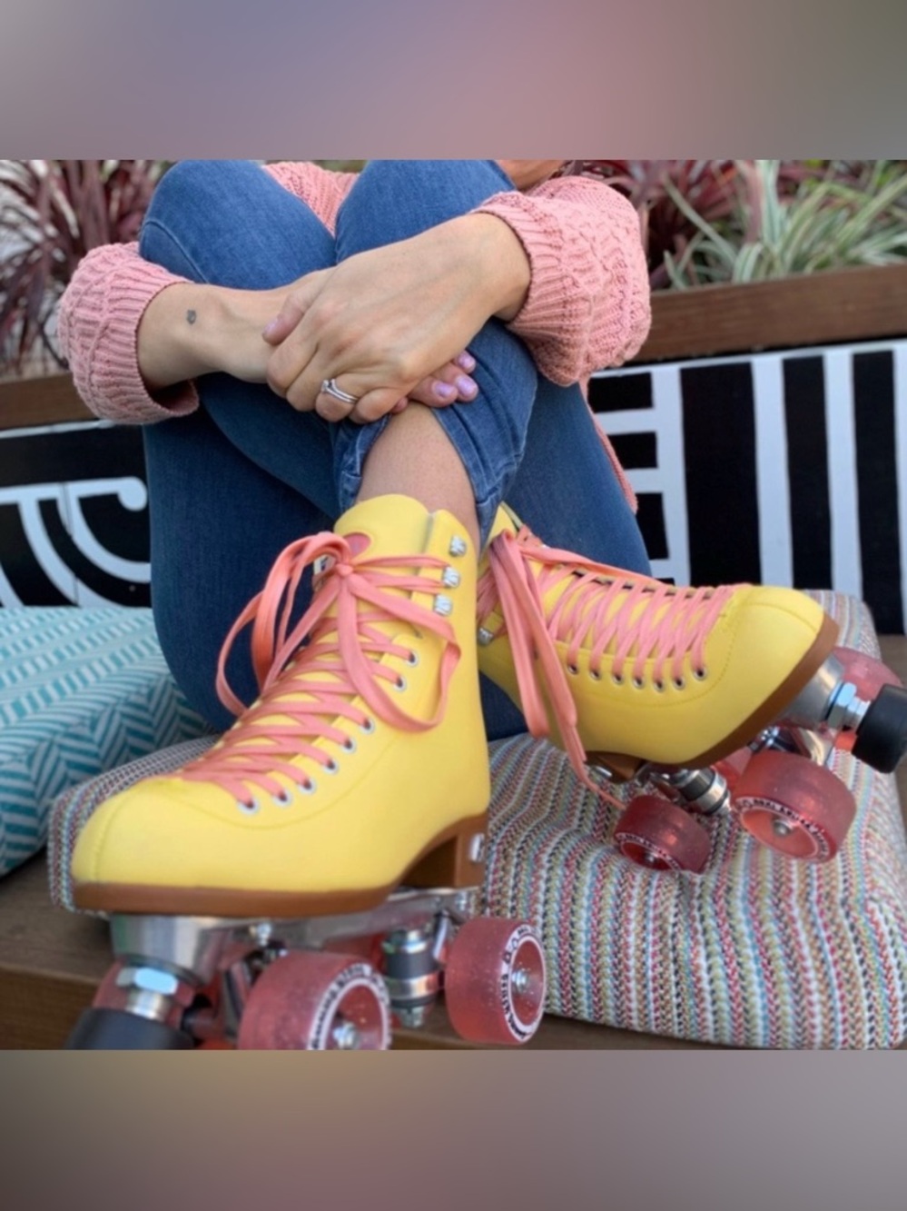 MAKE AN OFFER - MOXI Beach Bunny Retro Derby Roller Skates with Contrast Laces
